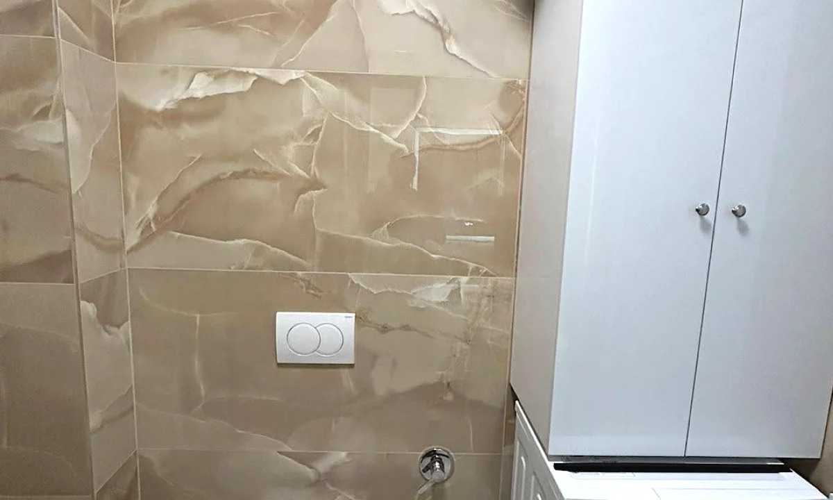 Shtepi me qera Apartament ne Tirane, 2+1, Mobilimi E mobiluar, Pagesa 75,000  Leke.