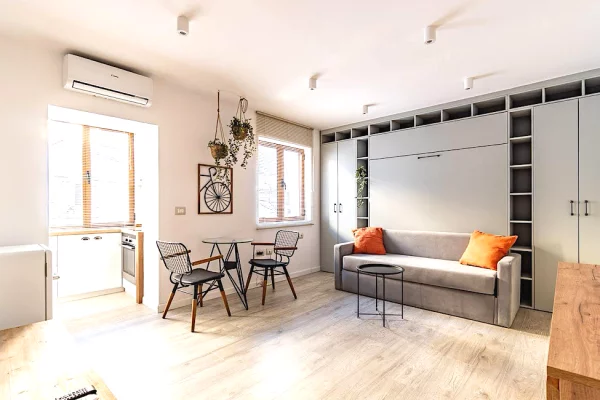 Shtepi me qera Apartament ne Tirane, Garsoniere, Mobilimi E mobiluar, Pagesa 50,000  Leke.