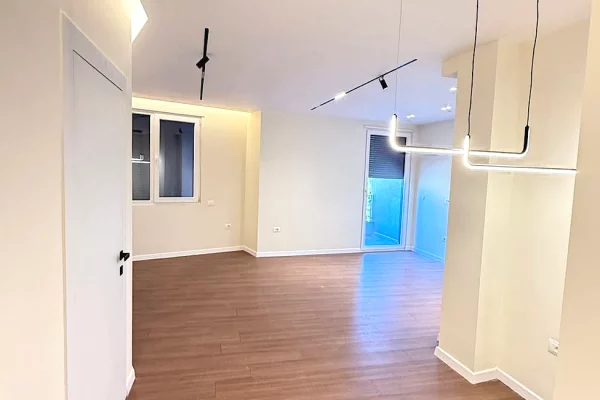 Shtepi ne shitje 2+1 ne Tirane - 195,000 Euro