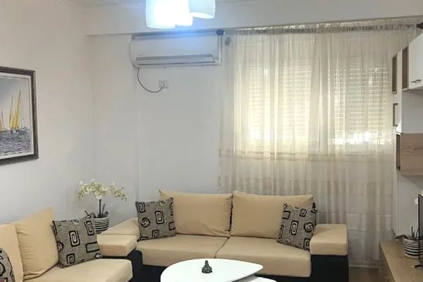 Apartament 3+1 me qera tek Kodra e Diellit ID (R305) Tirane