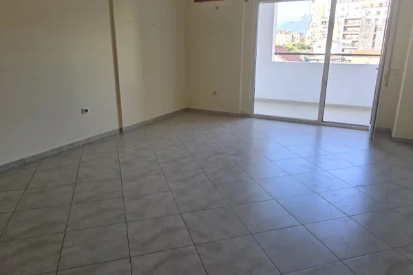 Shtepi me qera Apartament ne Tirane, 2+1, Mobilimi E mobiluar, Pagesa 1,000  Euro.