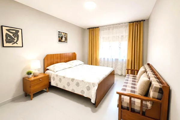 Shtepi me qera 2+1 ne Tirane - 50,000 Leke