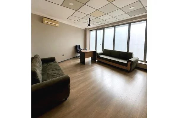 Zyre me Qera ne Qender (ID RZ025) Tirane