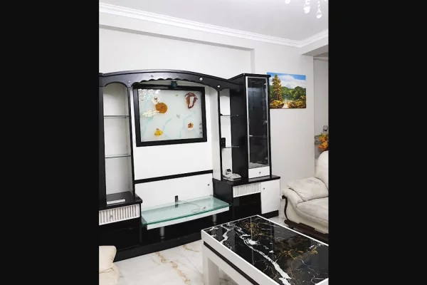 Apartament 4+1 me Qera tek Komuna Parisit (ID R308) Tirane