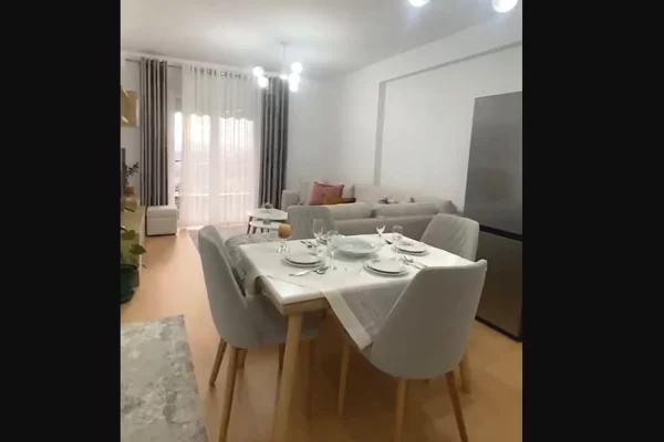 Apartament 2+1 me Qera ne 5 Maj (ID R2086) Tirane