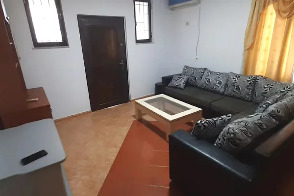 Casa in affitto 1+1 a Tirana - 400 Euro