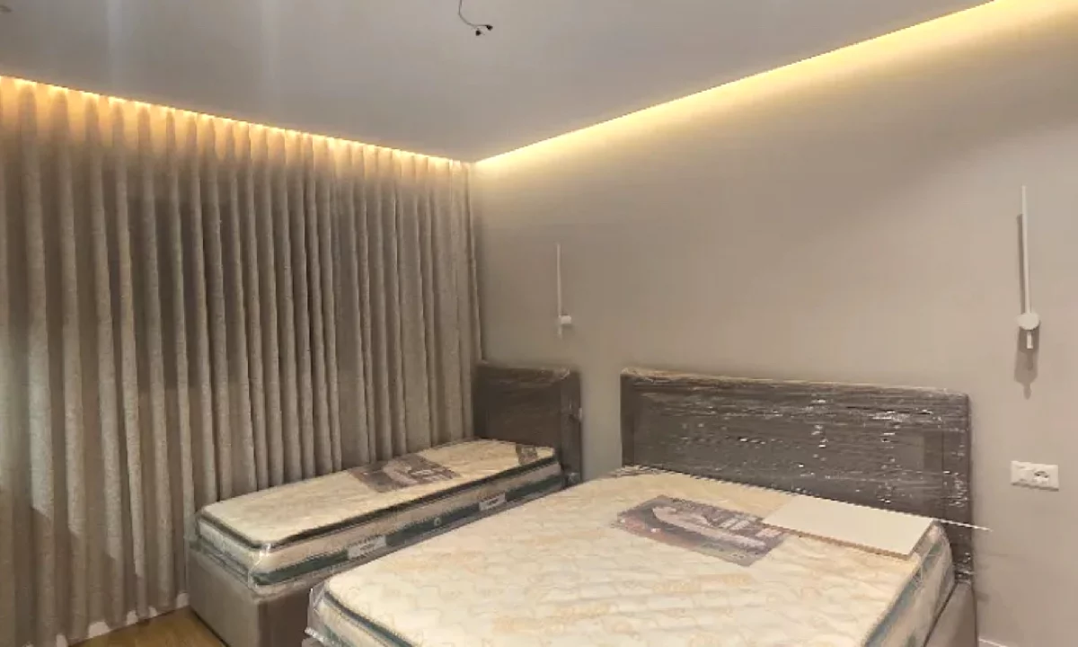 Shtepi me qera Apartament ne Tirane, Garsoniere, Mobilimi E mobiluar, Pagesa 400  Euro.