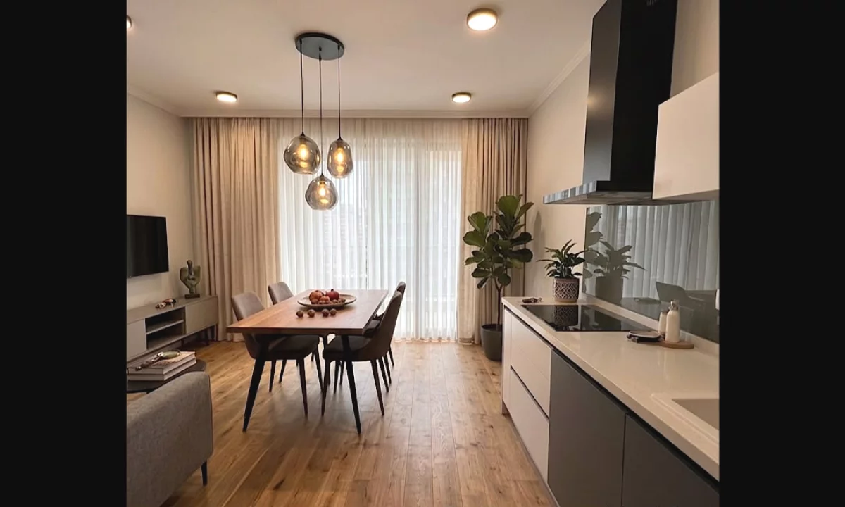 Shtepi me qera Apartament ne Tirane, 2+1, Mobilimi E mobiluar, Pagesa 1,470  Euro.