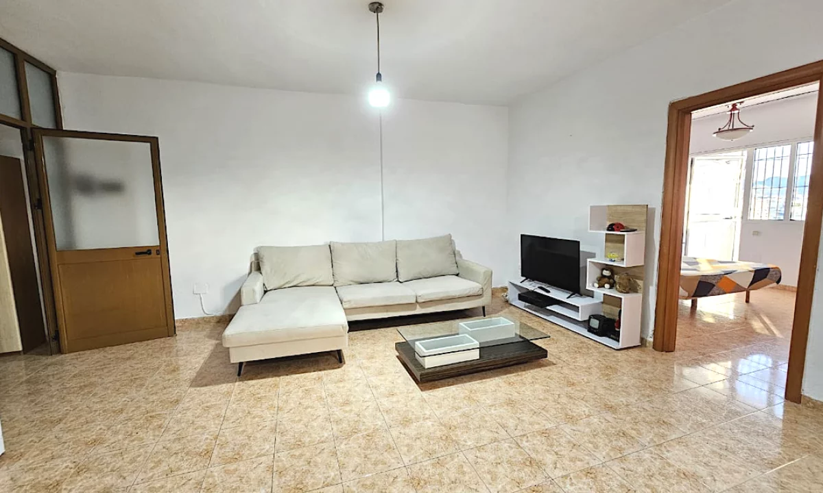 Shtepi me qera Apartament ne Tirane, 2+1, Mobilimi E mobiluar, Pagesa 600  Euro.