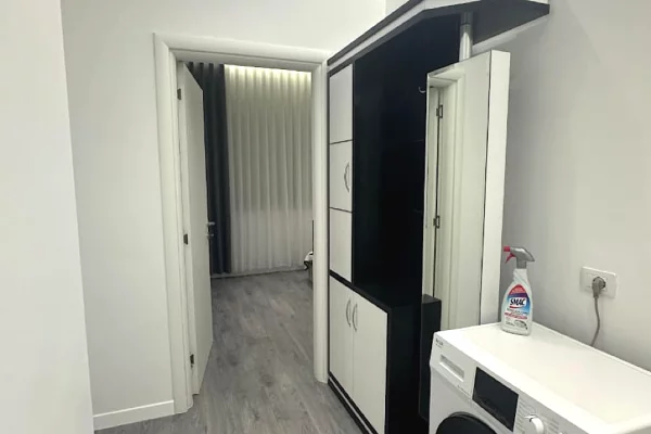 Shtepi me qera Apartament ne Tirane, 1+1, Mobilimi E mobiluar, Pagesa 70,000  Leke.