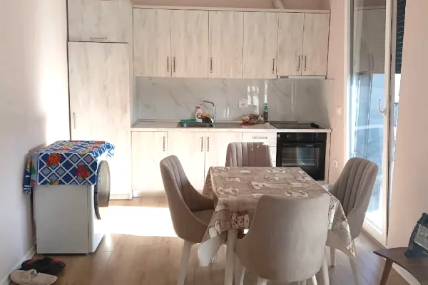 Shtepi me qera 1+1 ne Tirane - 500 Euro