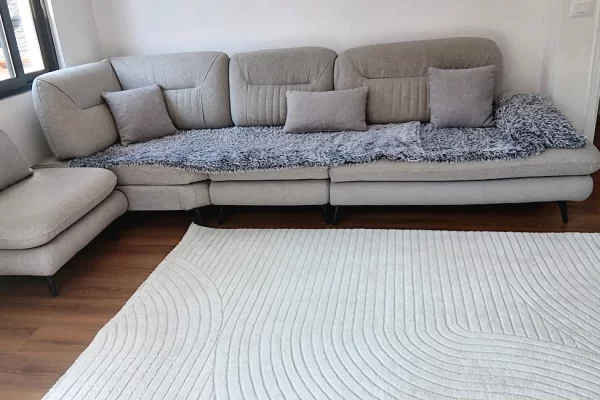 Shtepi me qera 2+1 ne Tirane - 45,000 Leke