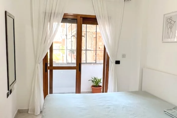 Shtepi me qera 1+1 ne Tirane - 550 Euro