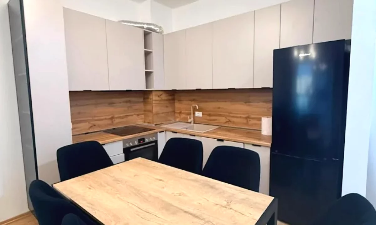 Shtepi me qera Apartament ne Tirane, 1+1, Mobilimi E mobiluar, Pagesa 55,000  Leke.
