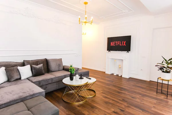 Shtepi me qera Apartament ne Tirane, 1+1, Mobilimi E mobiluar, Pagesa 60,000  Leke.