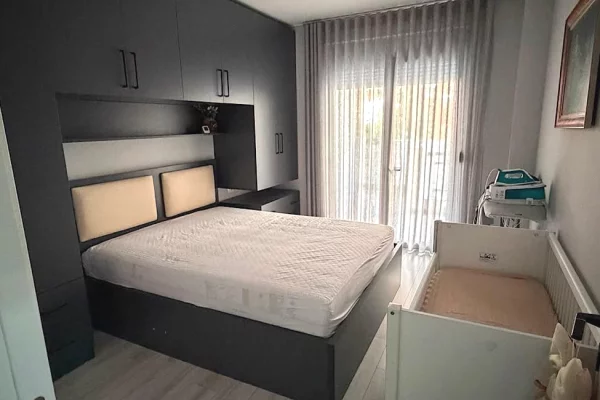 Shtepi me qera Apartament ne Tirane, 1+1, Mobilimi E mobiluar, Pagesa 60,000  Leke.