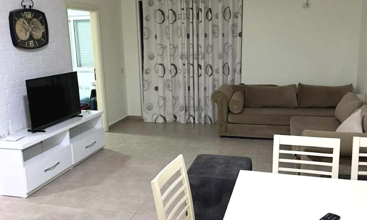 House for Rent Apartment in Tirana, 2+1, Furniture Furnished, Payment 47,000  Leke.