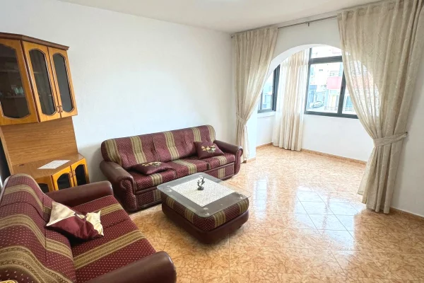 Shtepi ne shitje Apartament ne Tirane, 1+1, Mobilimi E mobiluar, Pagesa 11,700,000  Leke.