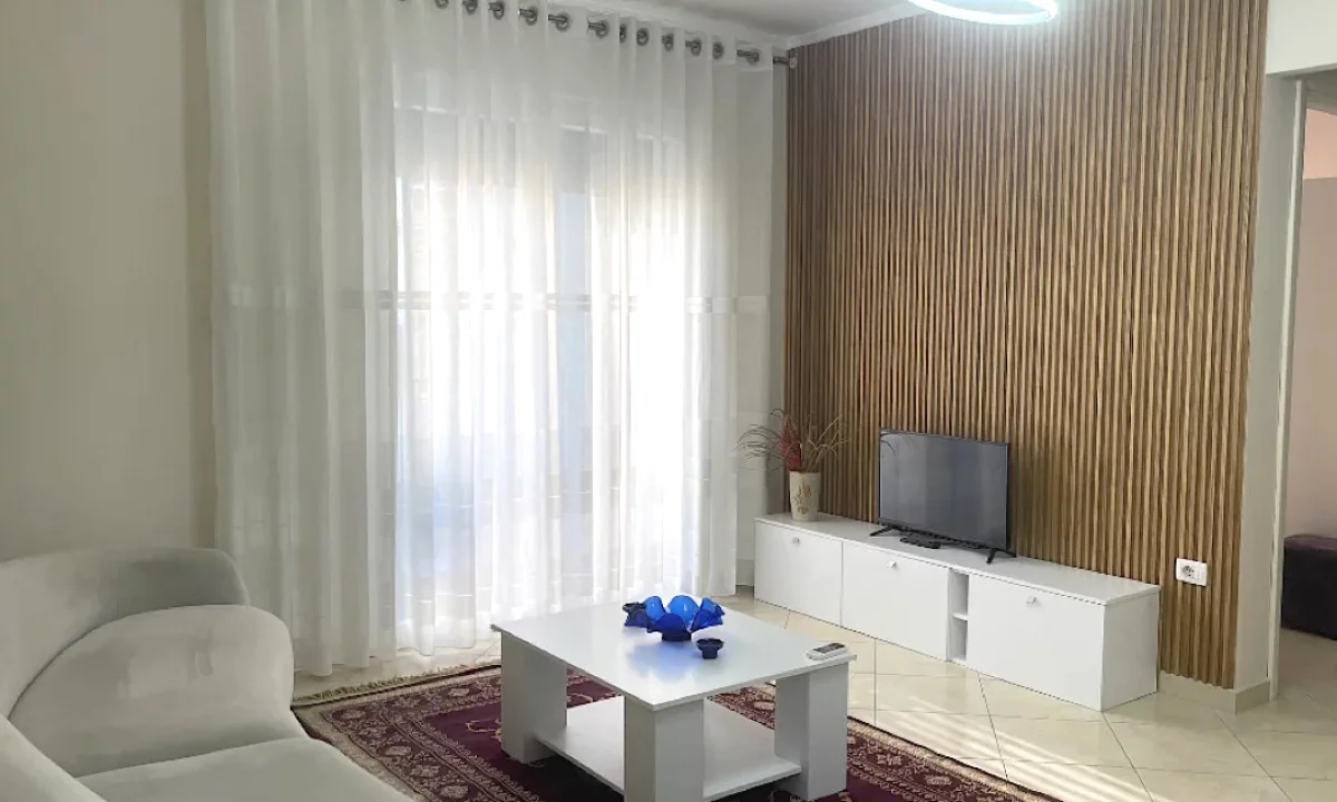 Shtepi me qera Apartament ne Tirane, 1+1, Mobilimi E mobiluar, Pagesa 65,000  Leke.