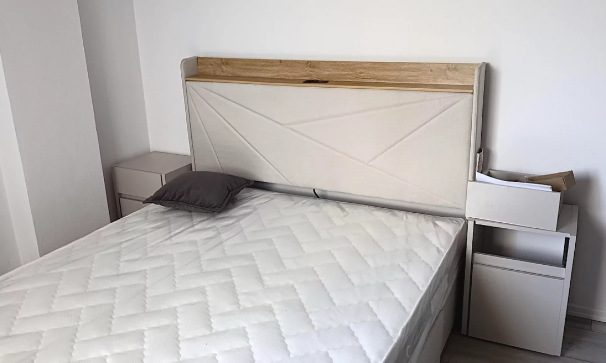 Shtepi me qera Shtepi Private ne Tirane, 1+1, Mobilimi E mobiluar, Pagesa 45,000  Leke.