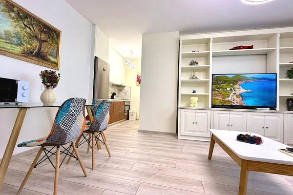 Shtepi me qera Apartament ne Tirane, 1+1, Mobilimi E mobiluar, Pagesa 900  Euro.