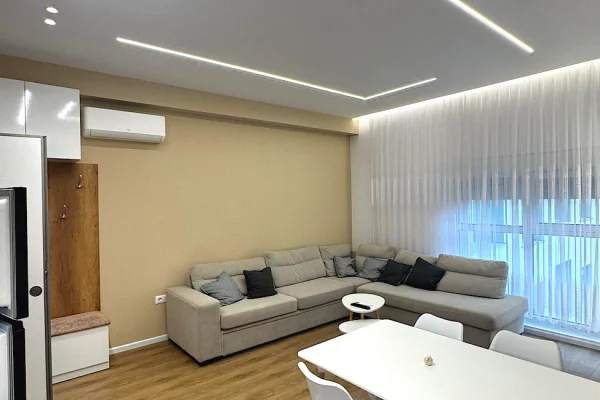 Shtepi me qera Apartament ne Tirane, 1+1, Mobilimi E mobiluar, Pagesa 50,000  Leke.