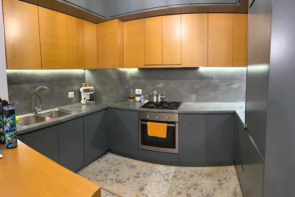 Apartament 2+1 me Qera Komuna Parisit (ID R3012) Tirane