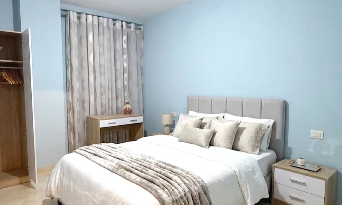 Shtepi me qera Apartament ne Tirane, 2+1, Mobilimi E mobiluar, Pagesa 49,000  Leke.