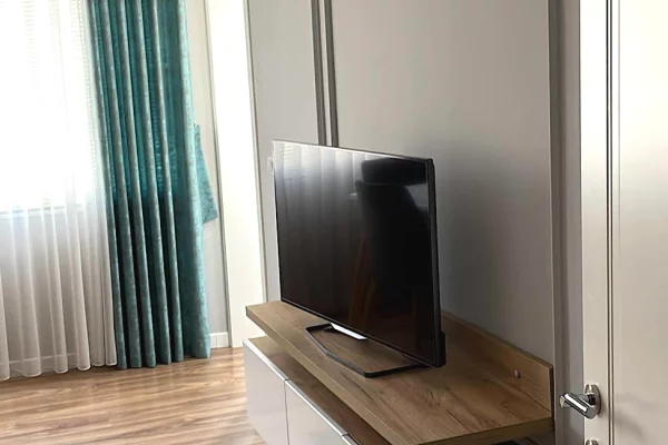 Shtepi me qera Apartament ne Tirane, 2+1, Mobilimi E mobiluar, Pagesa 50,000  Leke.