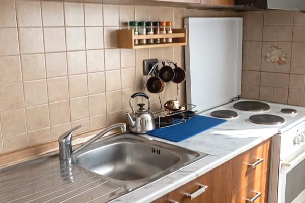 Shtepi me qera Apartament ne Tirane, 1+1, Mobilimi E mobiluar, Pagesa 50,000  Leke.