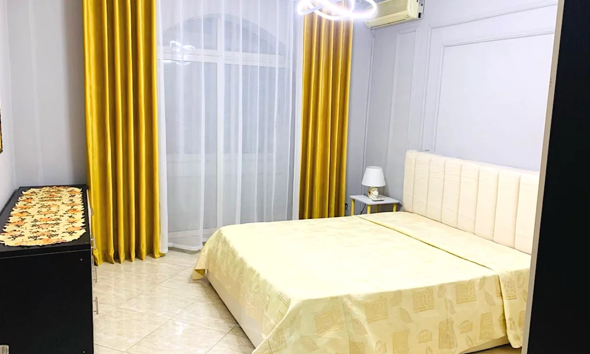 Shtepi me qera Apartament ne Tirane, 1+1, Mobilimi E mobiluar, Pagesa 60,000  Leke.