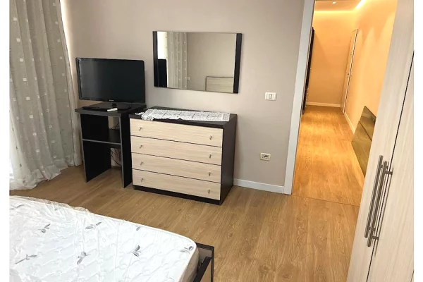 Shtepi me qera Apartament ne Tirane, 1+1, Mobilimi E mobiluar, Pagesa 60,000  Leke.