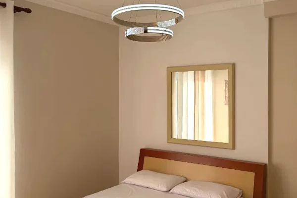 Shtepi me qera Apartament ne Tirane, 2+1, Mobilimi E mobiluar, Pagesa 750  Euro.