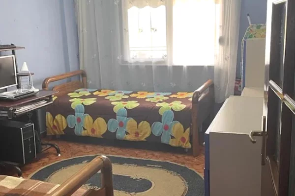 Shtepi me qera Apartament ne Tirane, 2+1, Mobilimi E mobiluar, Pagesa 570  Euro.