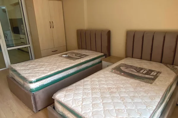 Shtepi me qera Apartament ne Tirane, Garsoniere, Mobilimi E mobiluar, Pagesa 58,000  Leke.