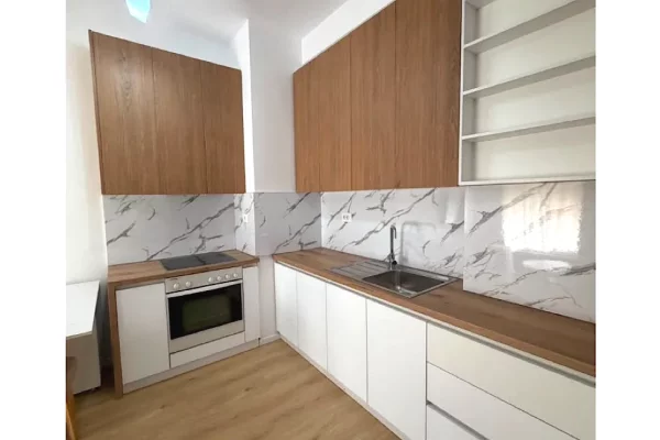 Shtepi me qera Apartament ne Tirane, 1+1, Mobilimi E mobiluar, Pagesa 45,000  Leke.