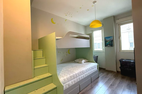 Shtepi me qera Apartament ne Tirane, 2+1, Mobilimi E mobiluar, Pagesa 750  Euro.