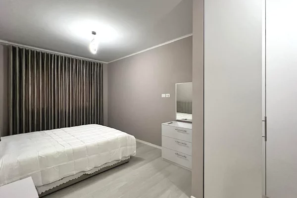 Shtepi me qera Apartament ne Tirane, 2+1, Mobilimi E mobiluar, Pagesa 75,000  Leke.