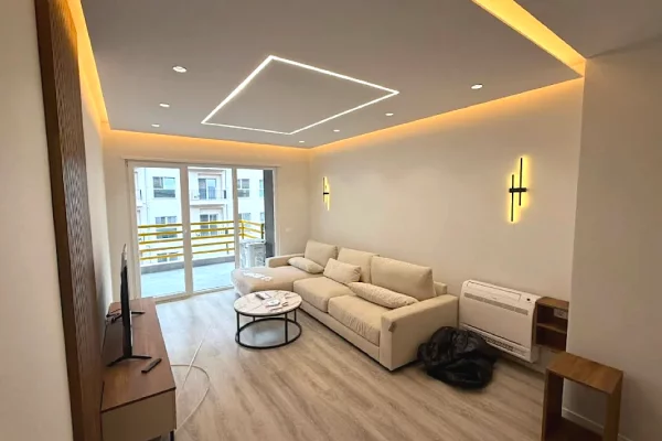 Shtepi me qera Apartament ne Tirane, 1+1, Mobilimi E mobiluar, Pagesa 700  Euro.