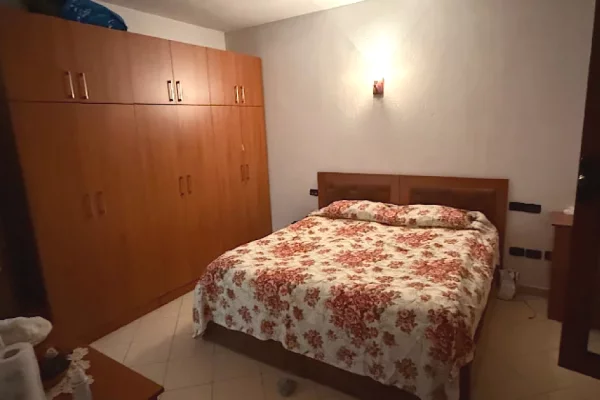 Shtepi me qera Shtepi Private ne Tirane, 2+1, Mobilimi E mobiluar, Pagesa 50,000  Leke.