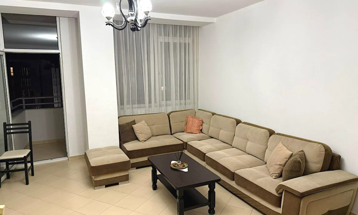 House for Rent Apartment in Tirana, 2+1, Furniture Furnished, Payment 60,000  Leke.