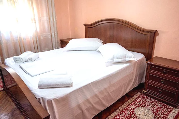 House for Rent Apartment in Tirana, 3+1, Furniture Furnished, Payment 65,000  Leke.
