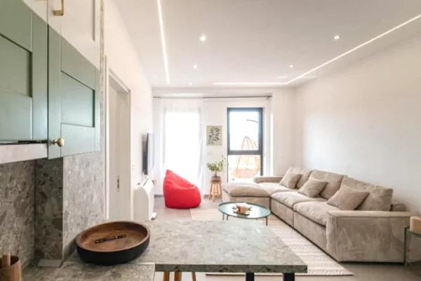 Shtepi me qera Apartament ne Tirane, 1+1, Mobilimi E mobiluar, Pagesa 85,000  Leke.