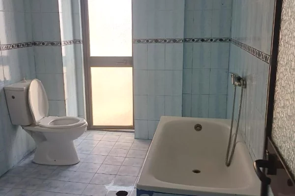 Shtepi me qera Apartament ne Tirane, 2+1, Mobilimi E mobiluar, Pagesa 60,000  Leke.