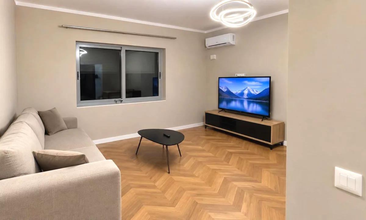 House for Rent Apartment in Tirana, Garsoniere, Furniture Furnished, Payment 40,000  Leke.
