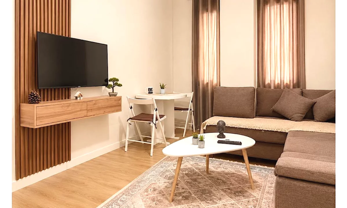 Shtepi me qera Apartament ne Tirane, 1+1, Mobilimi E mobiluar, Pagesa 70,000  Leke.