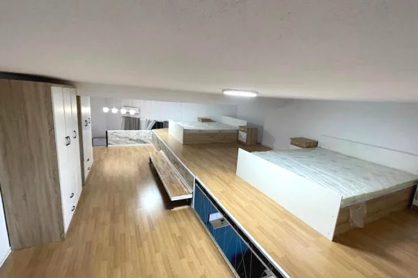 Shtepi me qera Apartament ne Tirane, 2+1, Mobilimi E mobiluar, Pagesa 45,000  Leke.