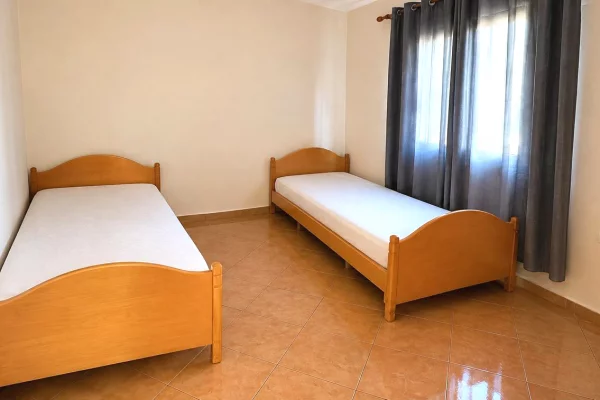 Vile me Qera ne 5 Maj(ID RV052) Tirane