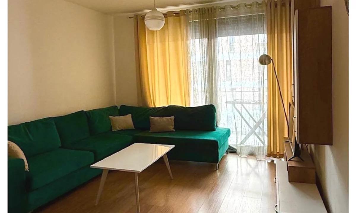 Shtepi me qera Apartament ne Tirane, 2+1, Mobilimi E mobiluar, Pagesa 800  Euro.