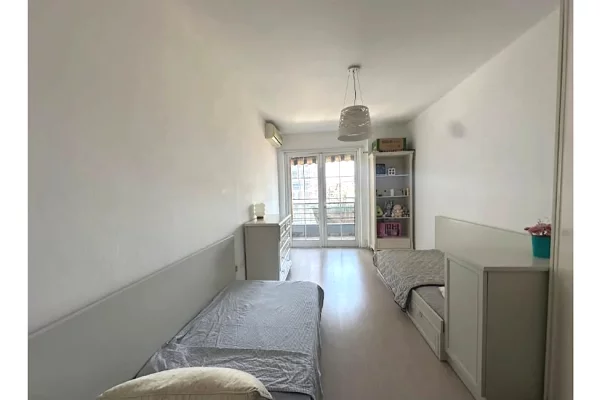 Shtepi me qera Apartament ne Tirane, 2+1, Mobilimi E mobiluar, Pagesa 870  Euro.